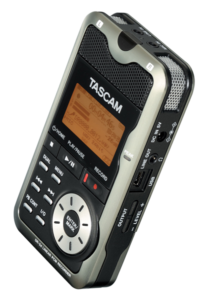 TASCAM DR-2D 录音机