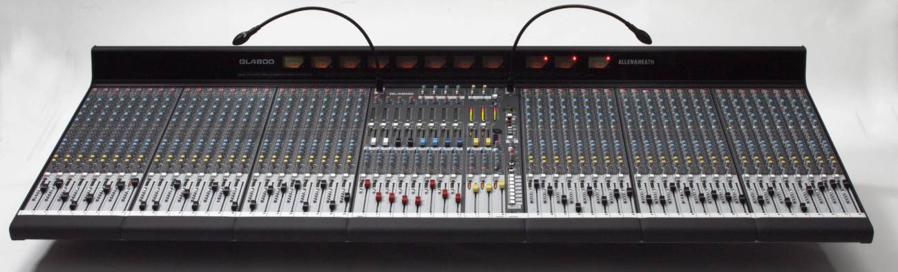 Allen&Heath GL4800-848D 扩声调音台