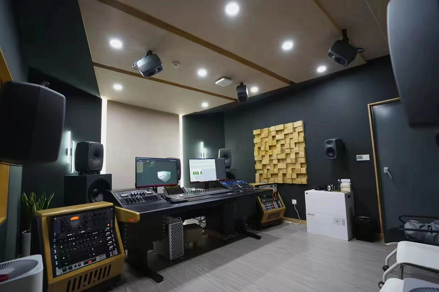 厦门真有趣信息科技有限公司录音棚音频项目