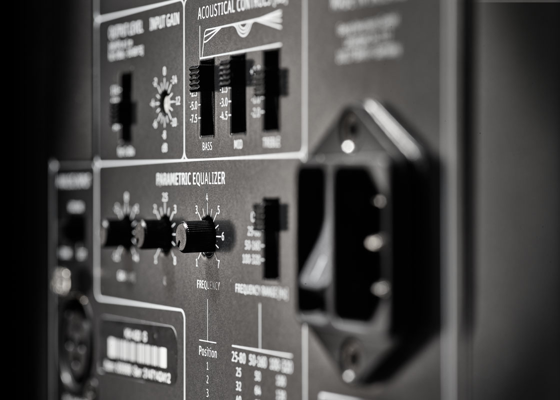 Neumann KH 420 专业监听音箱细节