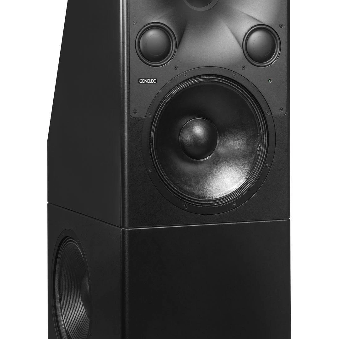 真力 8381A SAM 自适应点声源主监听音箱 - 黑色