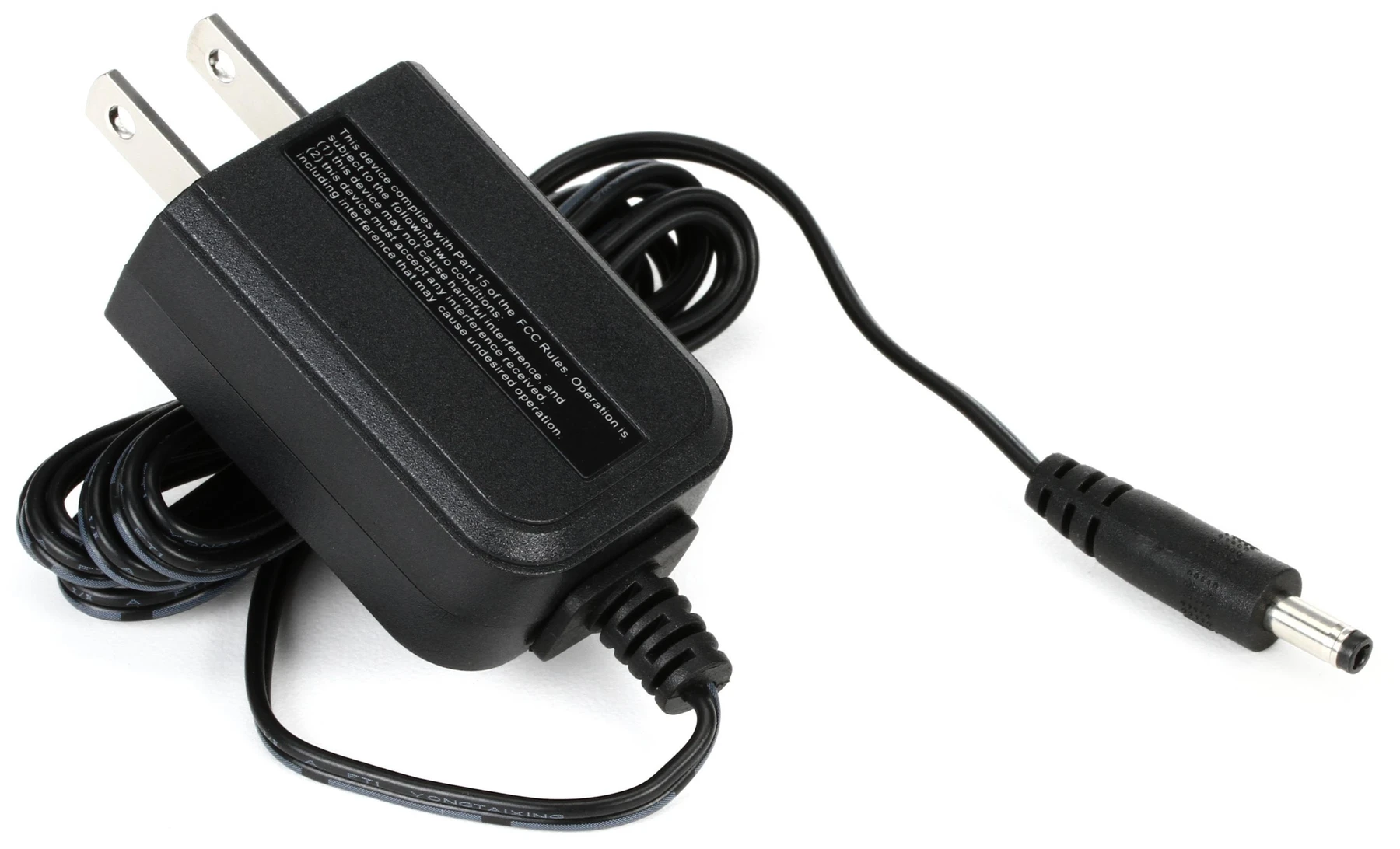 Zoom AD14 适用于 Zoom H4n Pro / Q3 / Q3HD / R16 / R24 的交流电源适配器